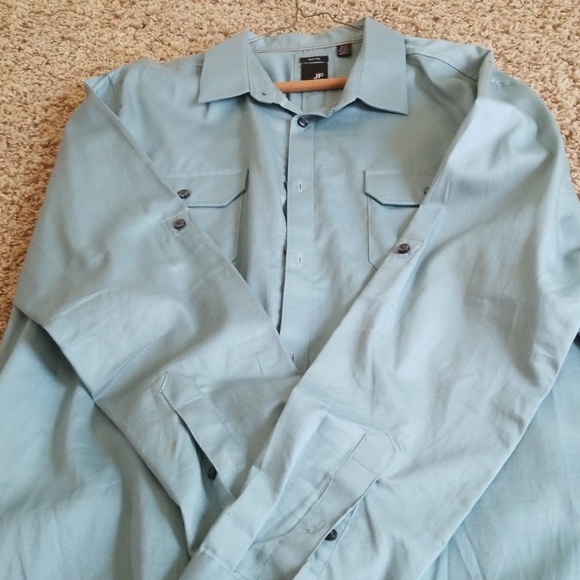 Button down dress shirt - Picture 2 of 3